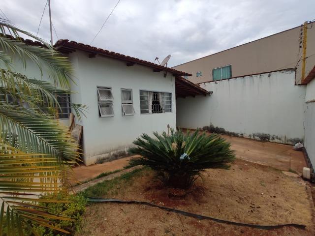 Casa 3 Quartos, 1 Suíte - Parque Tremendão, Goiânia - Lote 240m - Caa solta no lote - Foto 2