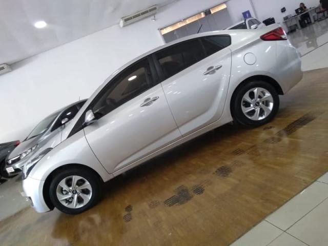 HYUNDAI HB20S COMFORT PLUS 1.6 16V FLEX AUT. - Foto 8