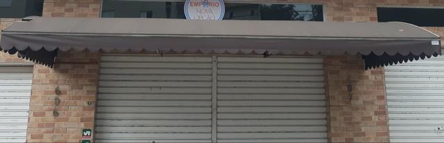 Toldo / Comércio