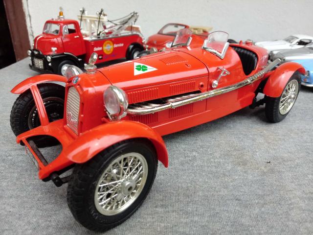 Miniaturas carro 1/18 - Foto 2