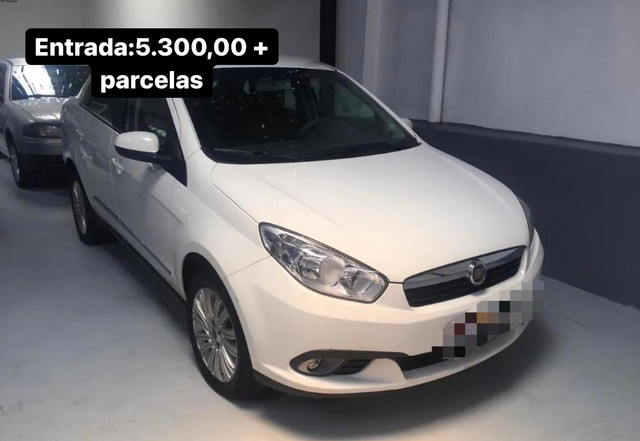 GRAND SIENA 1.4 TETRA FUEL 2015  PARCELAMOS 