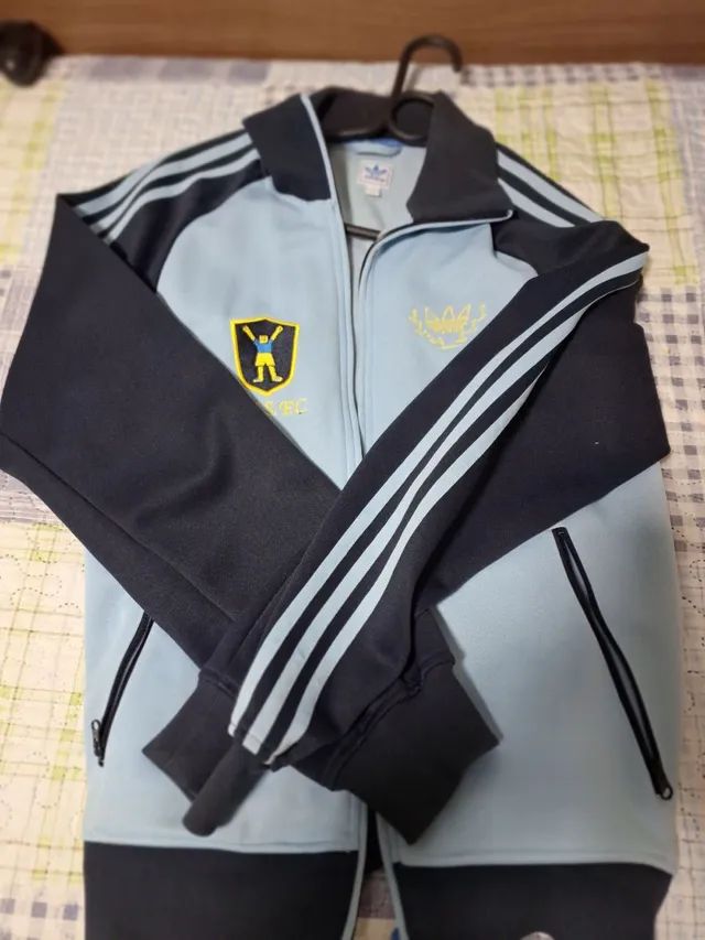 Jaqueta adidas