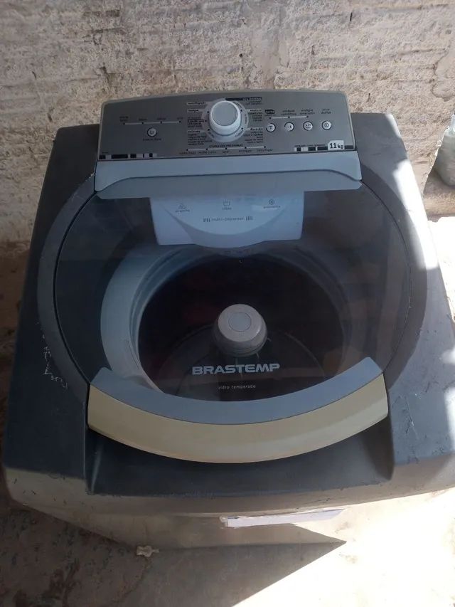 Maquina de lavar lavadoura Brastemp 11 kg  Bairro Candelária