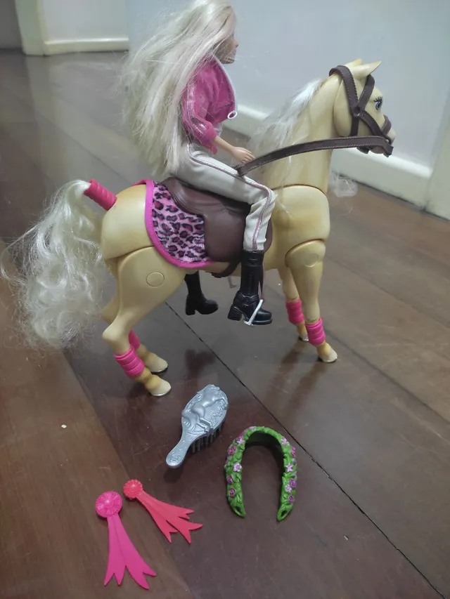 Boneca barbie com bicicleta  +16 anúncios na OLX Brasil