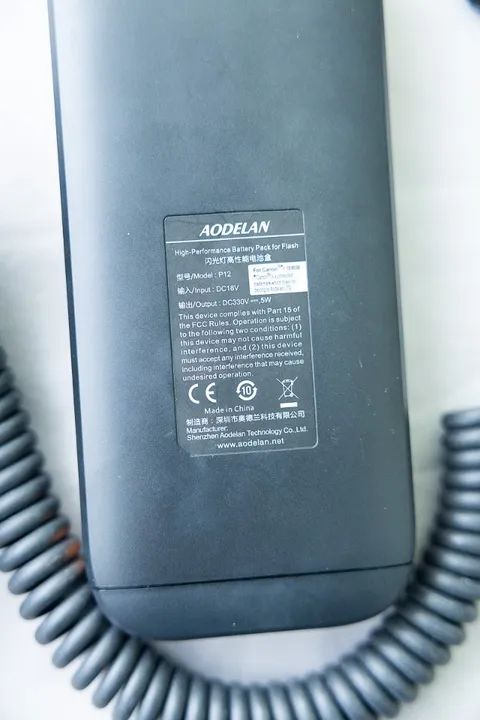 Bateria de Flash Externo - Aodelan P12 - 12 Pilhas - Foto 3