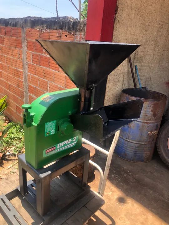 Ensiladeira forrageira DPM2