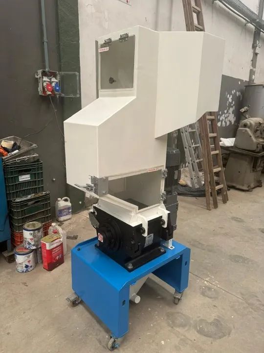 Moinho Granulador Tria - Modelo SM GL 200TR