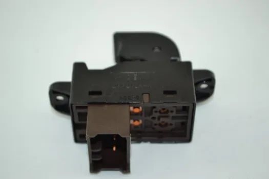 Botão Vidro Eletrico Traseira Esquerdo Jac J5 299102446 - Foto 5