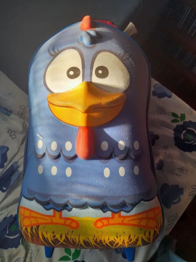 Mochila 3D galinha pintadinha