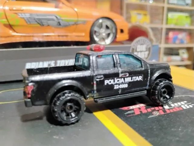 hot wheels ford f150 custom bope - Leia a descrição