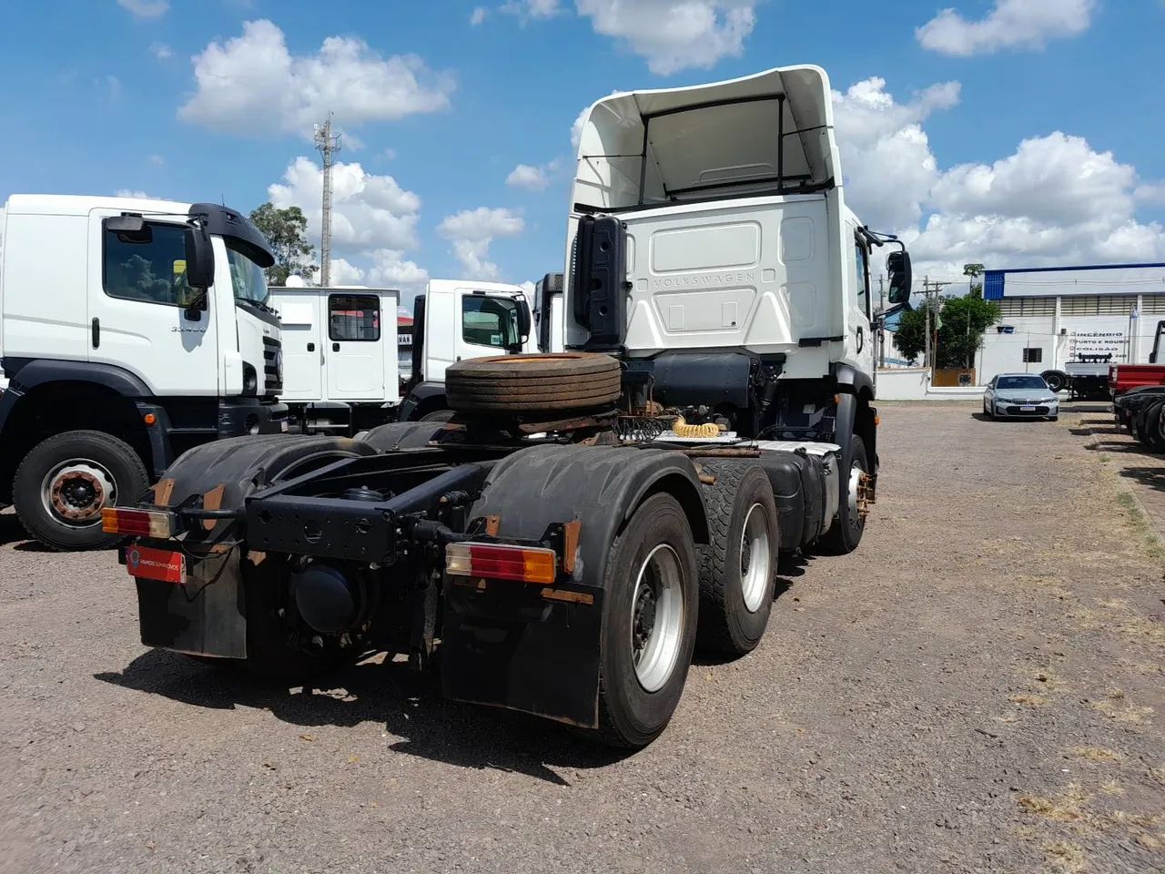 Volkswagen 33.460 33.460 Constellation 6x4 2p (diesel)(E5) 2021/2022 Vamos Seminovos REGEN - Foto 4