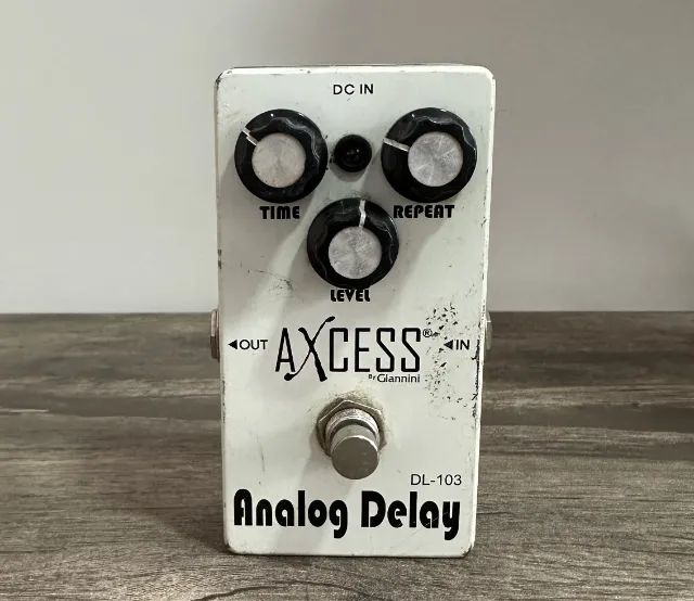 PEDAL AXCESS ANALOG DELAY 
