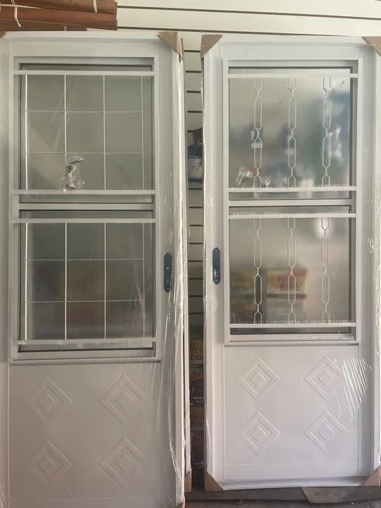 Portas sociais e janelas- ENTREGAMOS  