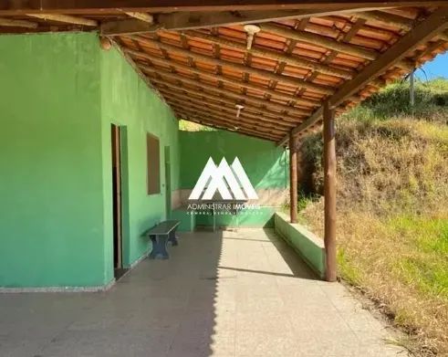 Vendo chácara em Itaúna com varanda ao redor e amplo espaço! - Foto 4