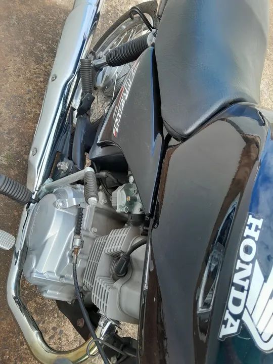 Vendo moto titan 150ks IPVA pago 2024,tudo 0k só transferir.  - Foto 12