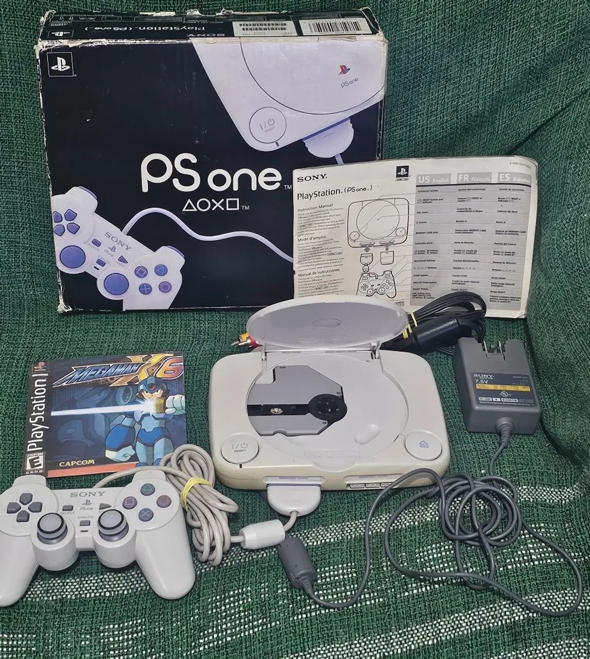 PlayStation1 4台セット Playstation 1 PSONE CAIXA CONTROLE CABO E FONTE ORIGINAL com Jogo