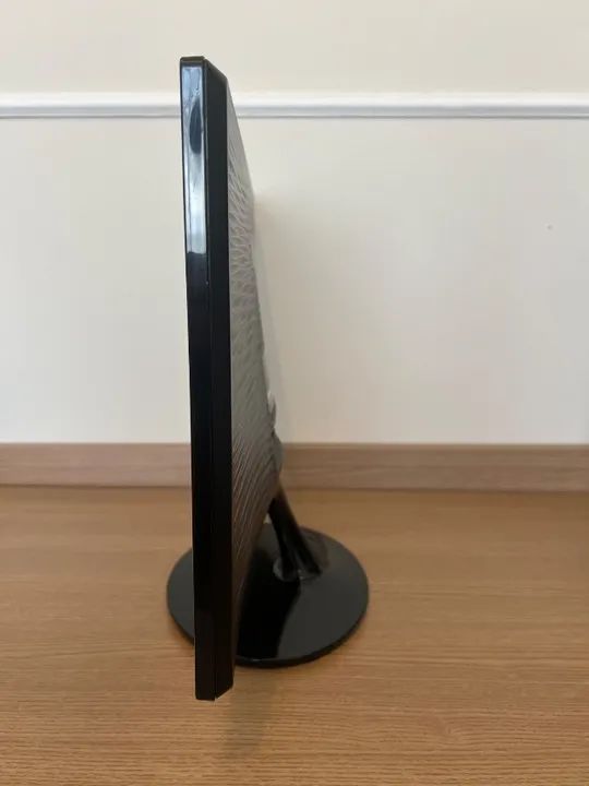Monitor Samsung 20" 1.600x900 - Foto 4