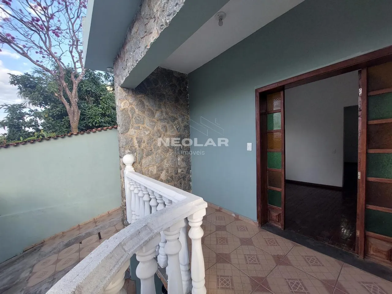 Casa para Locação em Belo Horizonte, Candelária, 5 dormitórios, 1 suíte, 3 banheiros, 3 va