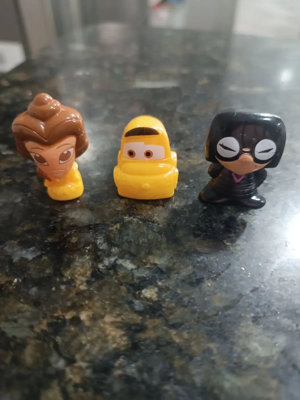 11 miniaturas Gogos Disney novas + brinde - Foto 4