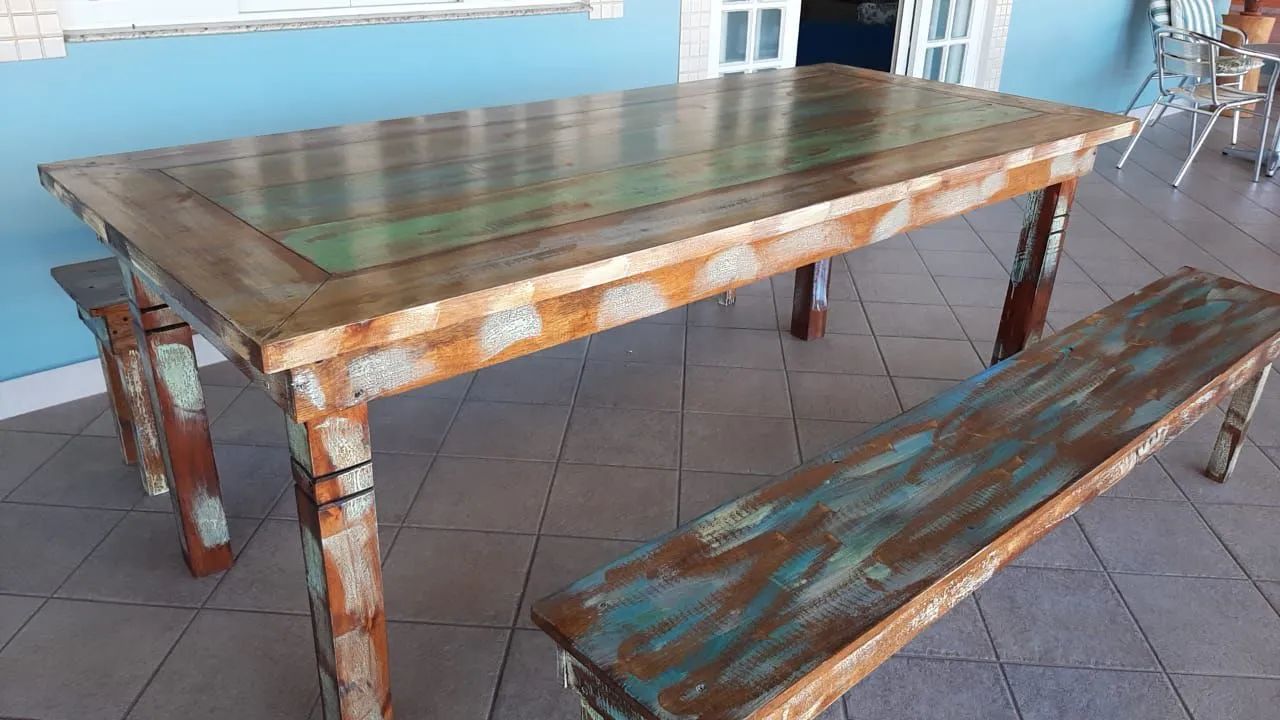 Mesa Madeira Rústica com bancos  - Foto 3