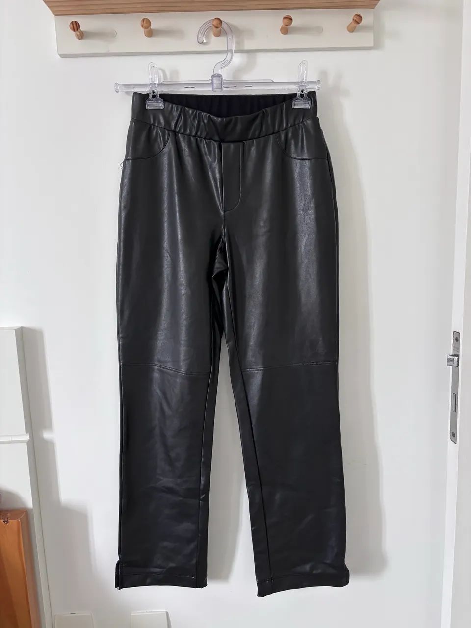 Calça Legging Efeito Couro Calzedonia - Foto 5