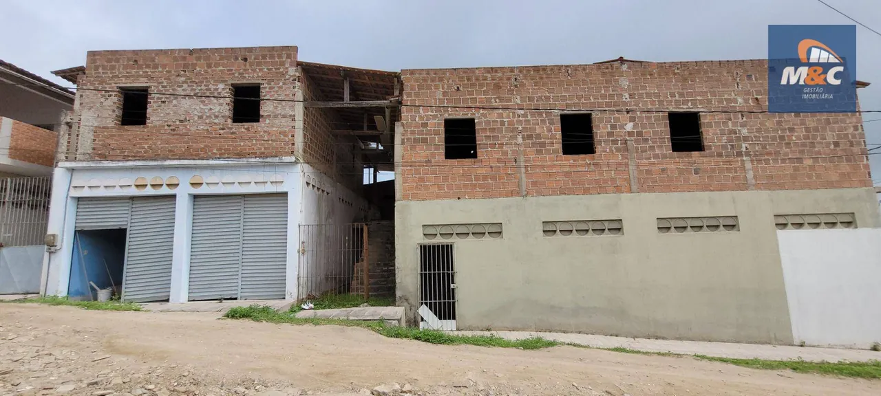Galpão à venda, 275 m² por R$ 650.000,00 - Gravatá - Gravatá/PE