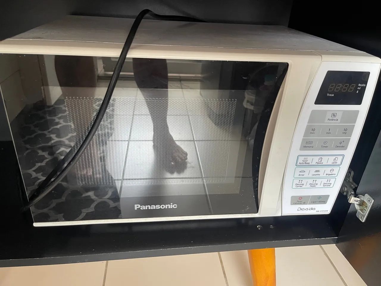 Micro-ondas Panasonic 25 Litros - Foto 2