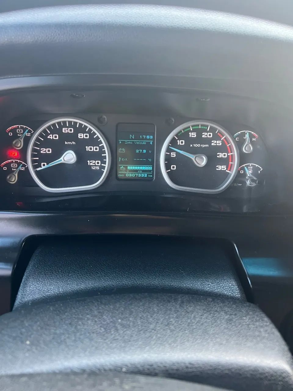 Vendo Ford cargo 3031 ano 2019  - Foto 9