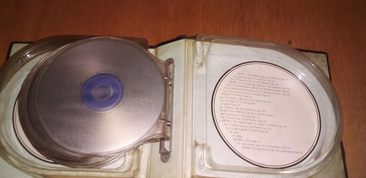 A Bíblia Sagrada em 23 cds narração  Cid Moreira - Novo Testamento . - Foto 3