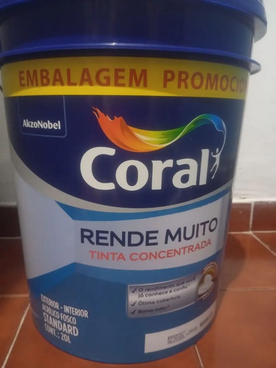 Tinta para parede coral 