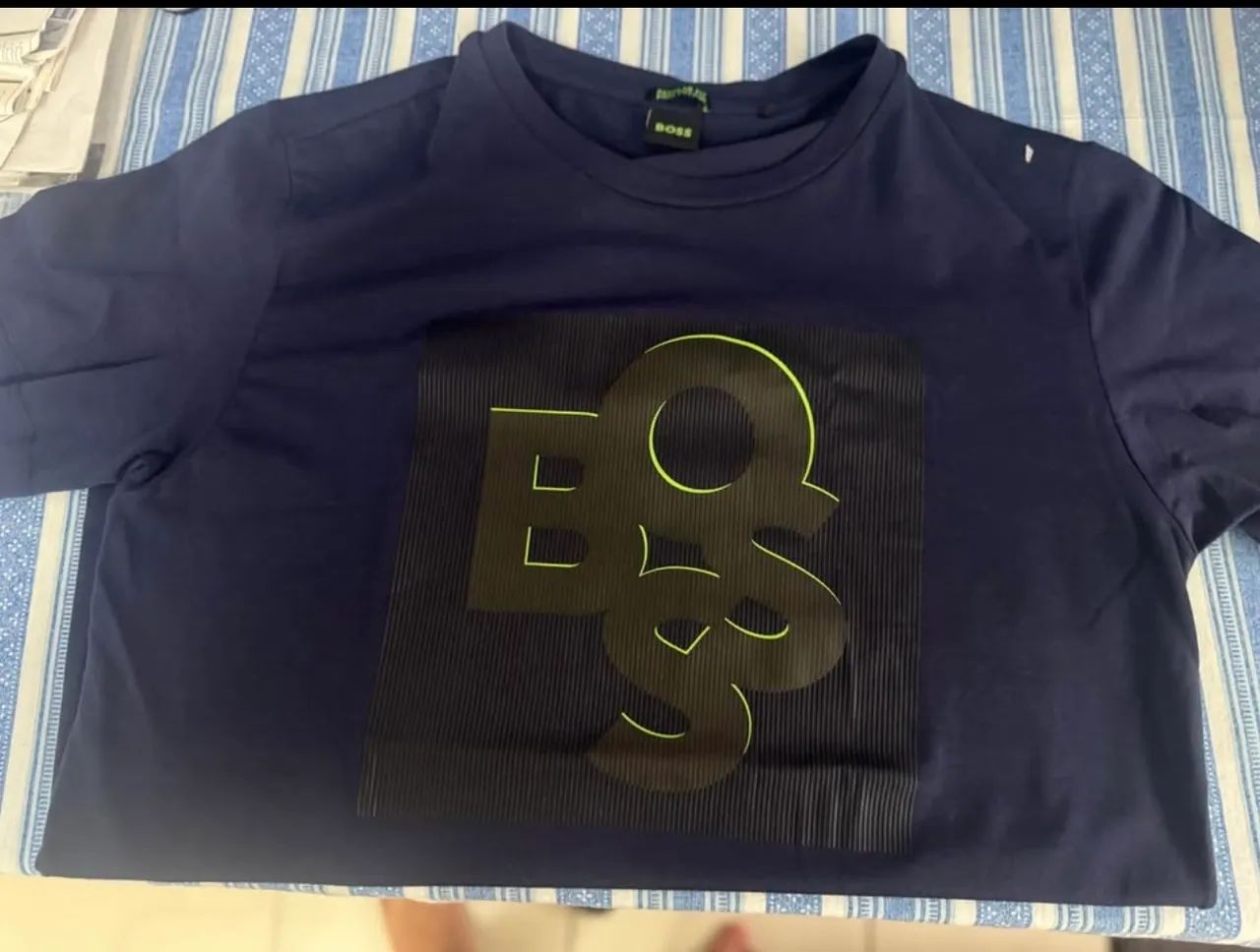 Camisas importadas tamanho M - Foto 4