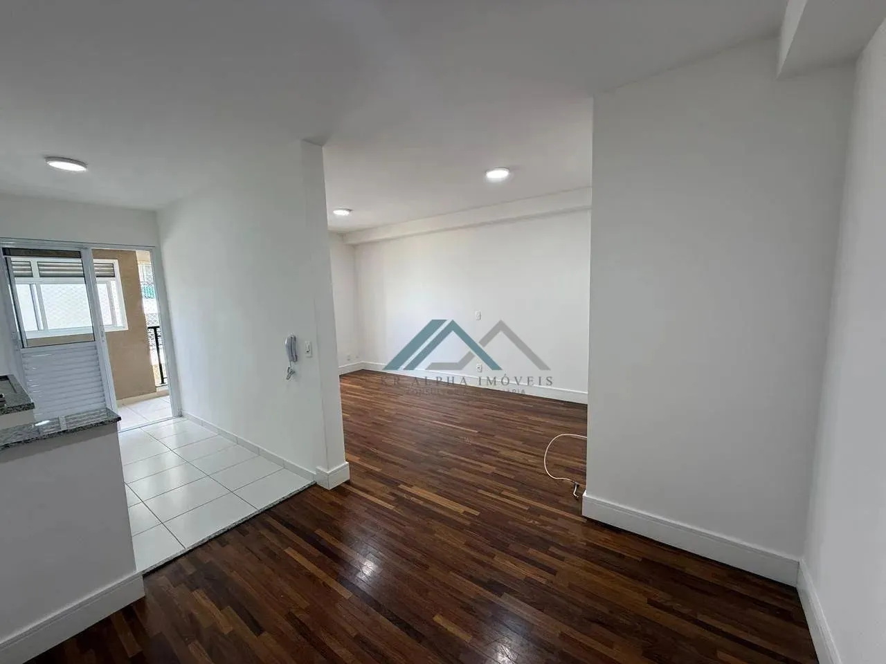 Studio com 1 dormitório para alugar, 40 m² por R$ 3.240,00/mês - Edifício Splendya 2 - Bar