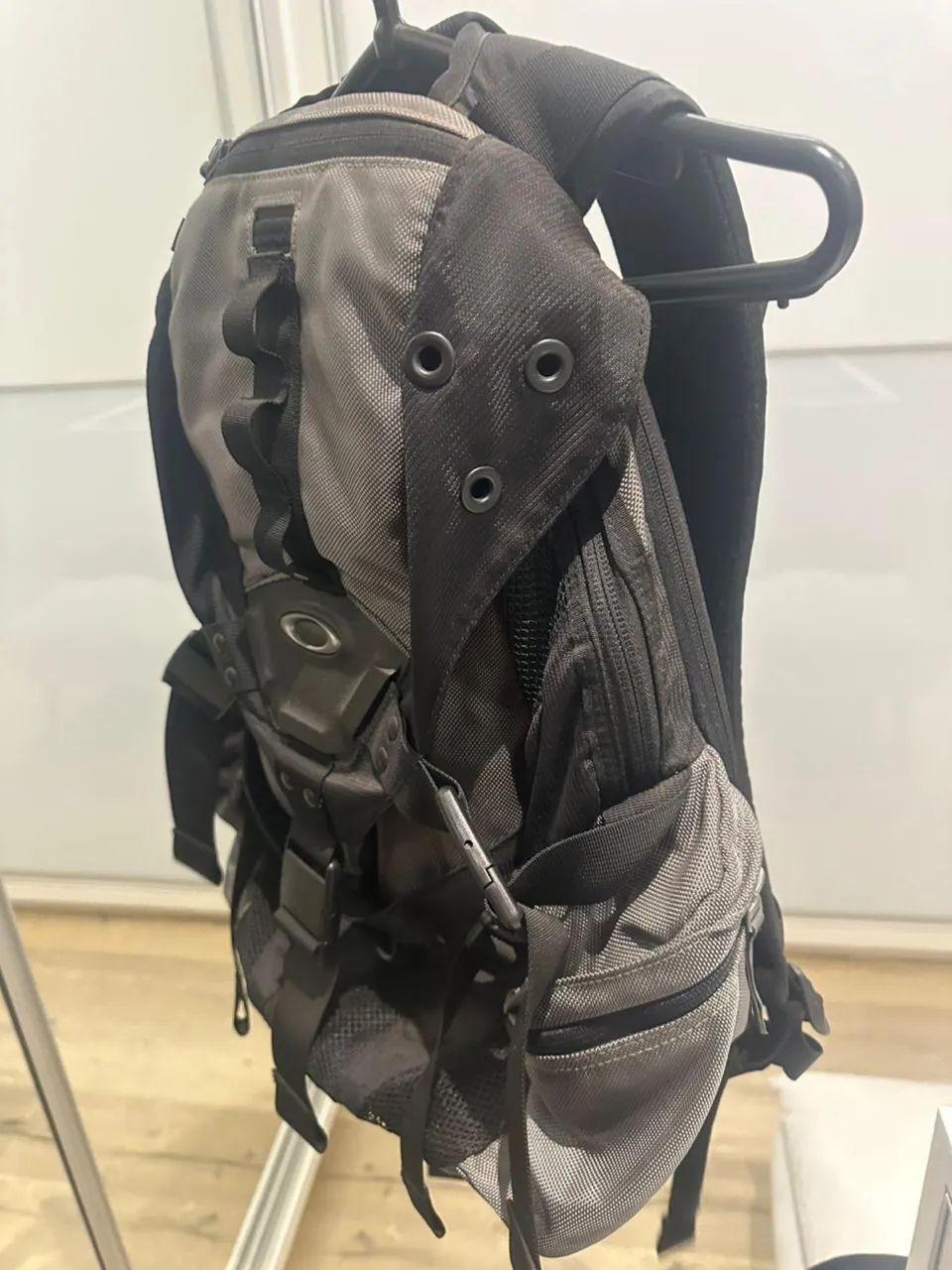 Mochila Oakley original nova  - Foto 2