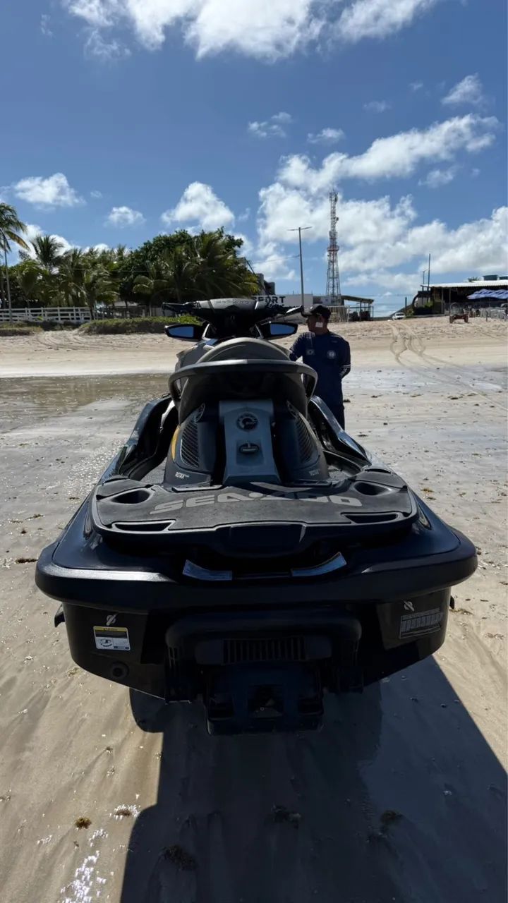 Jet ski  Sea-Doo GTX 155 - 2017 com  170 horas  - Foto 8