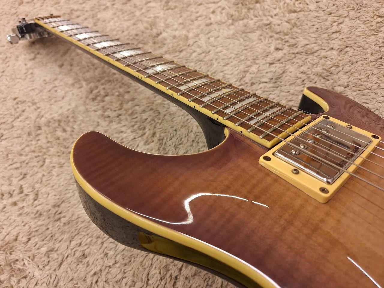 Guitarra Cort M600 com Captadores Duncan Designed - Foto 5