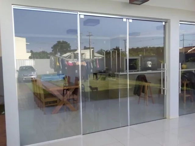 Janela fume Vidraçaria em Colégio  - Foto 5