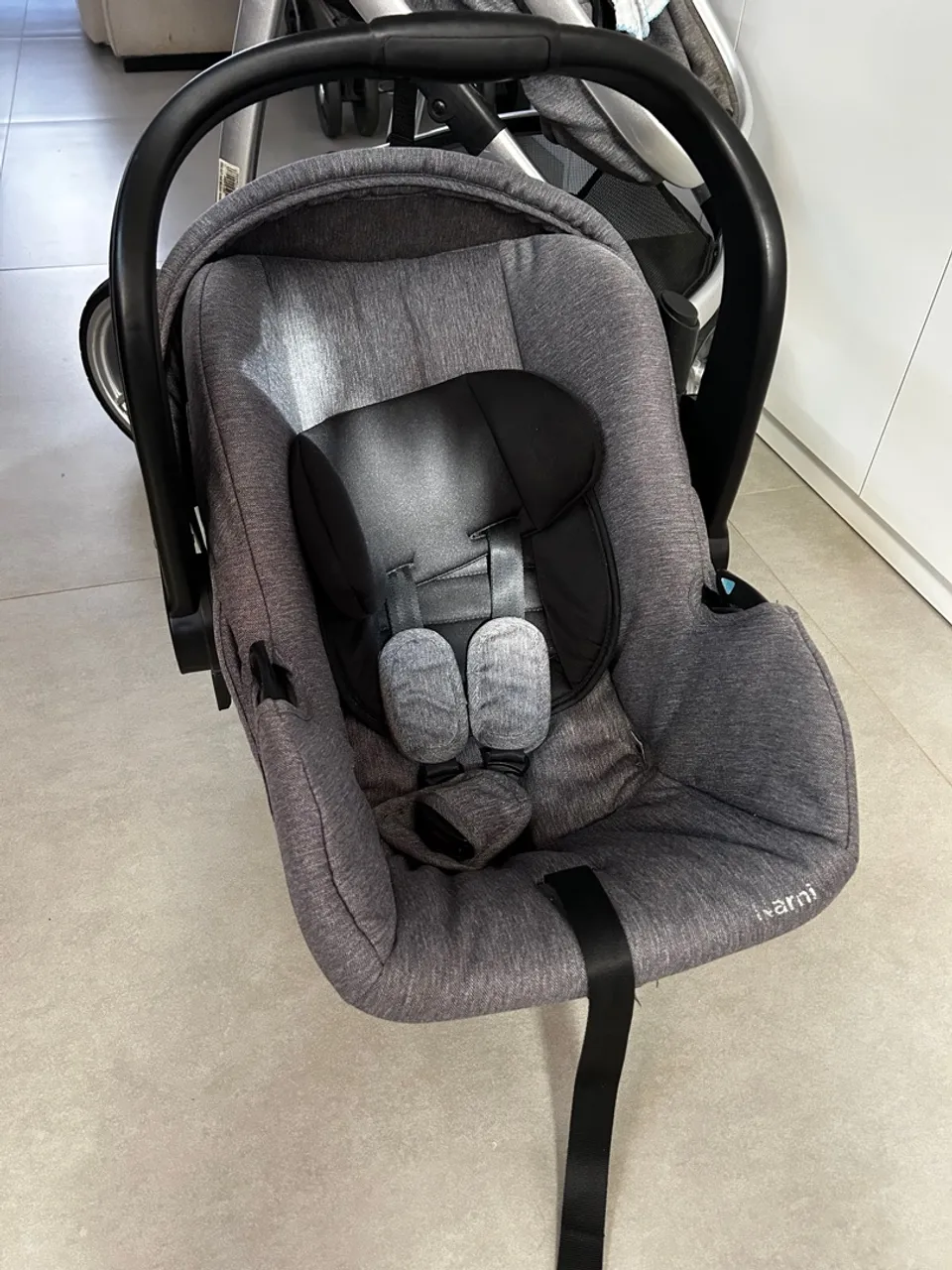 Infanti Epic Lite - Carrinho + bebê conforto + Moisés + 2 bases isofix