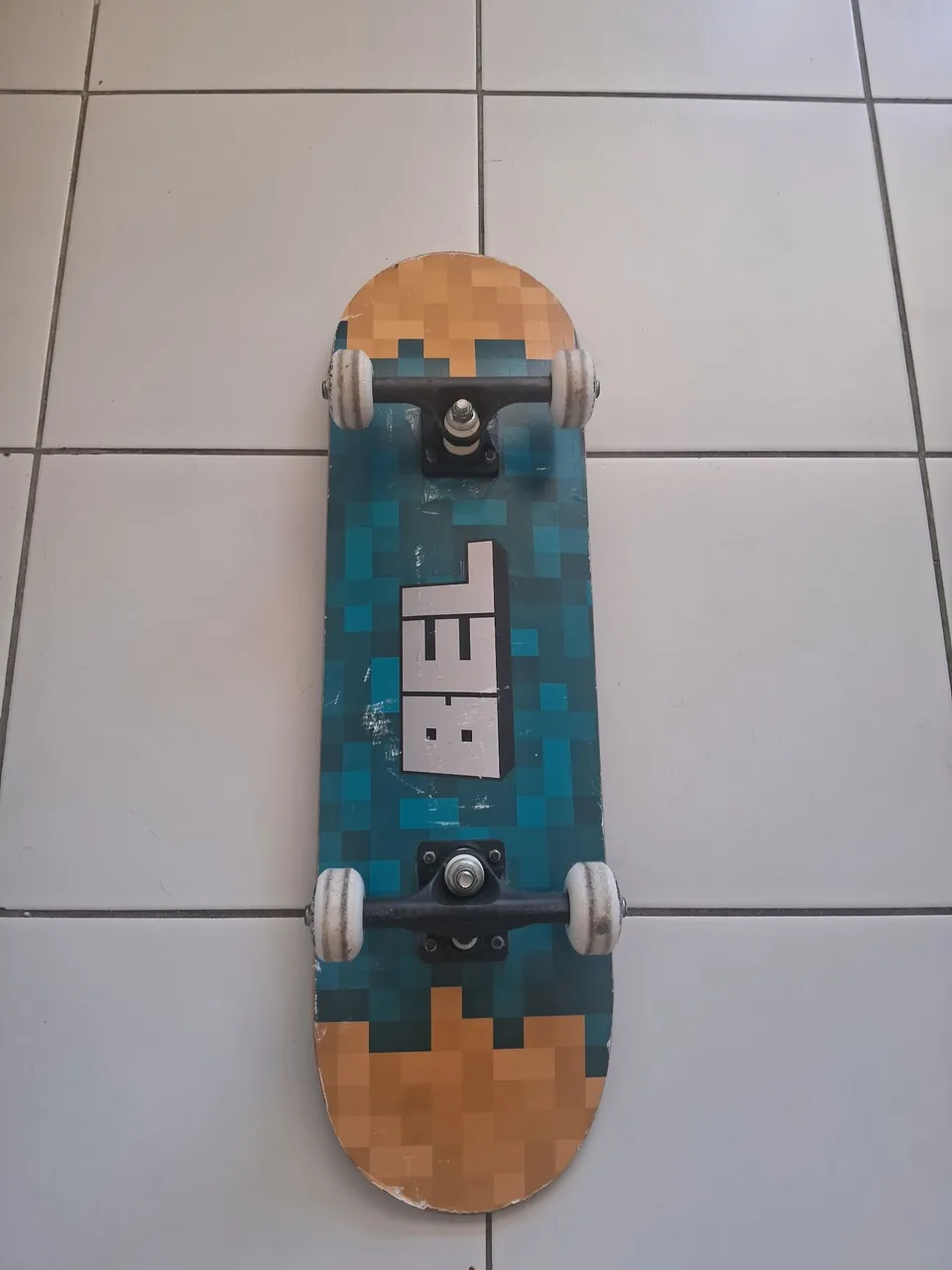 Skate BEL - Design Pixelado