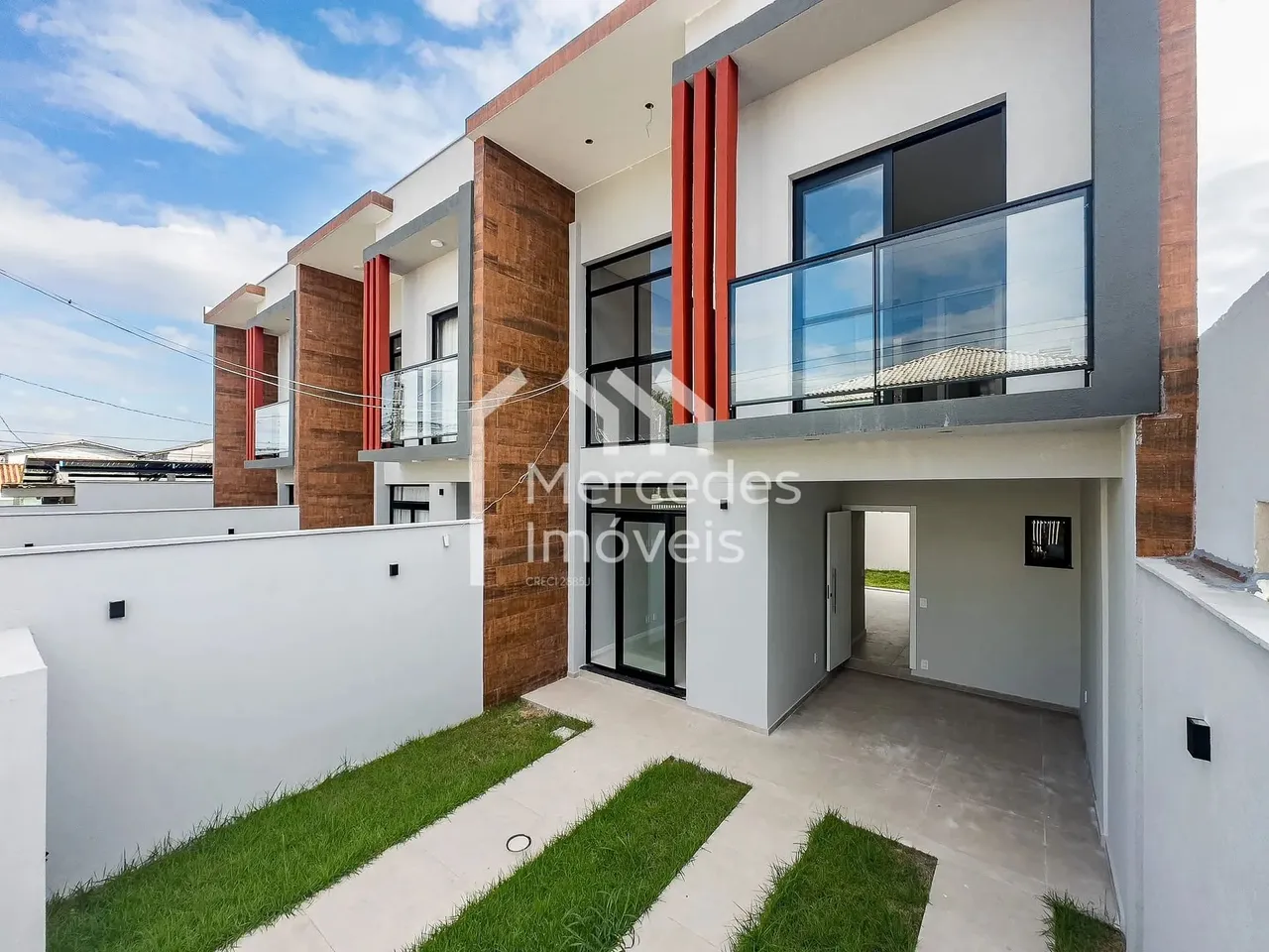Sobrado com 1 suíte + 2 dormitórios à venda, 102 m² por R$ 870.000 - São João - Itajaí/SC