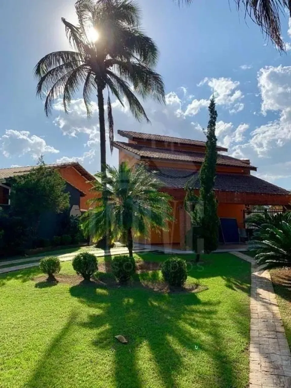 Casa à Venda em Condomínio na Morada da Praia - Bertioga/SP: 4 Quartos, 2 Suítes, Piscina 