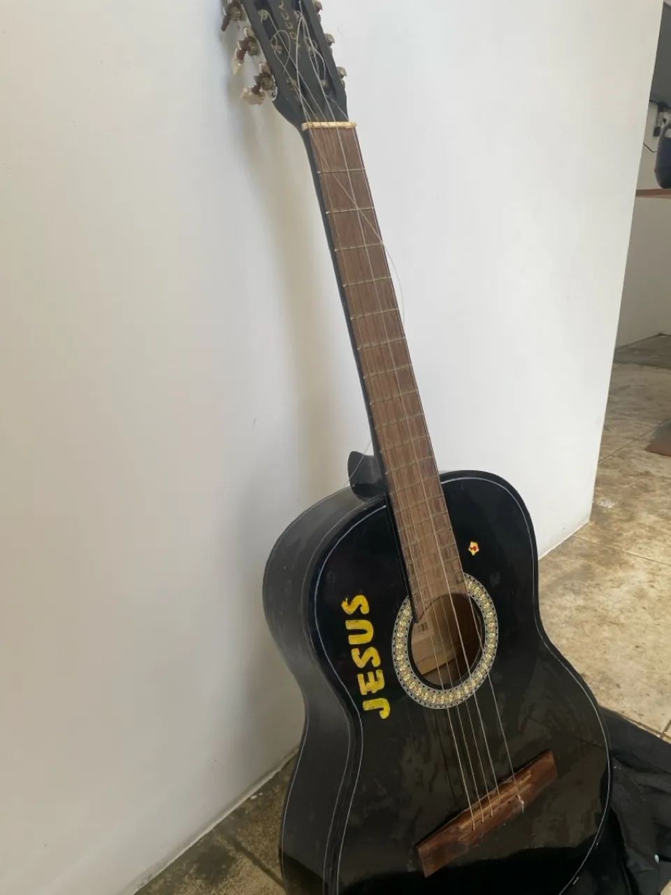 Violão | Preço a negociar 