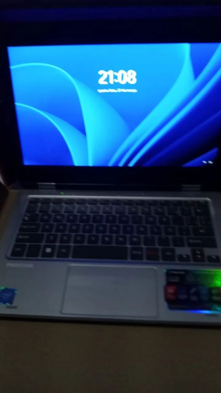 Notebook e Tablet, 2 em 1, Positivo 
