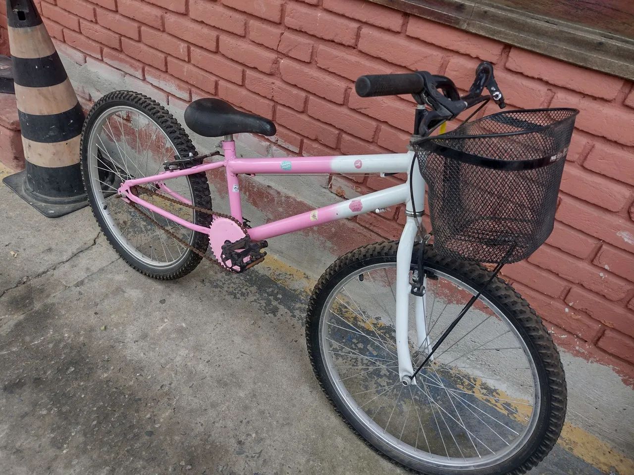 Bicicleta Infantil Rosa e branca  - Foto 2