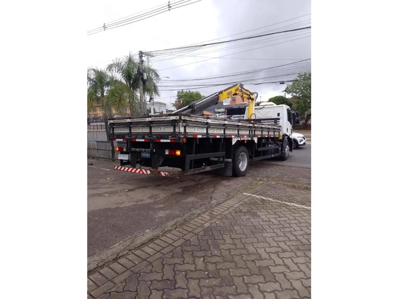 Ford Cargo 1319 2013 - Foto 5