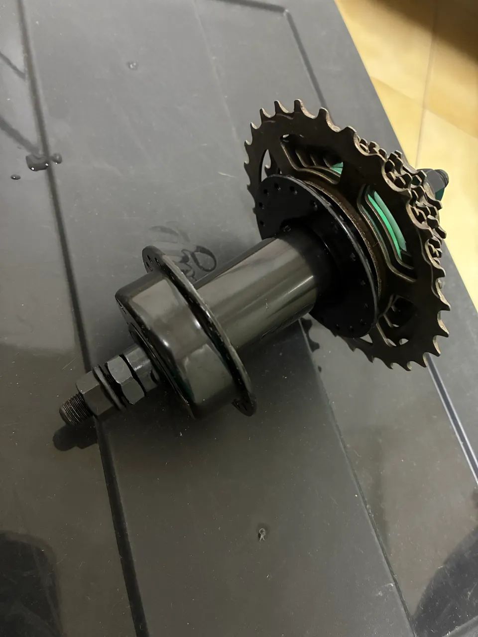 Cubo com catraca traseiro de bicicleta - Foto 3
