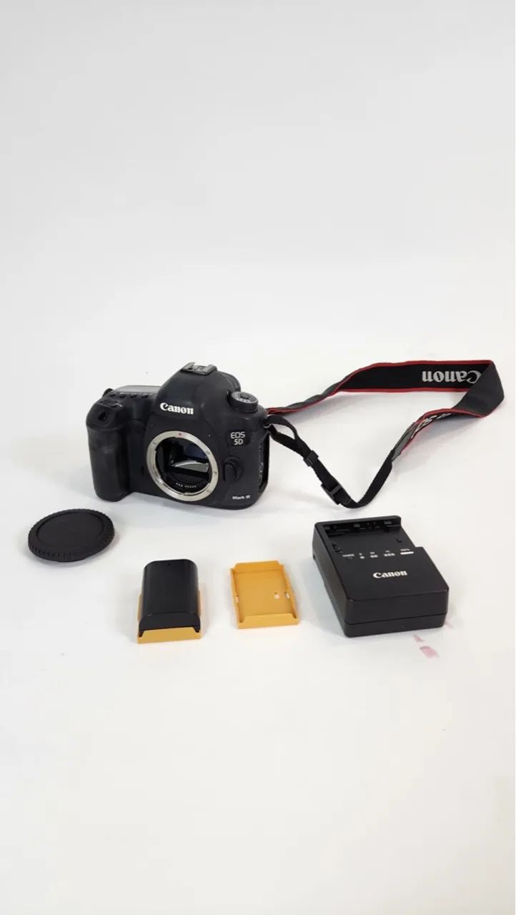 Máquina Fotografica Full Frame Canon EOS 5D Mark III (sem objetiva)