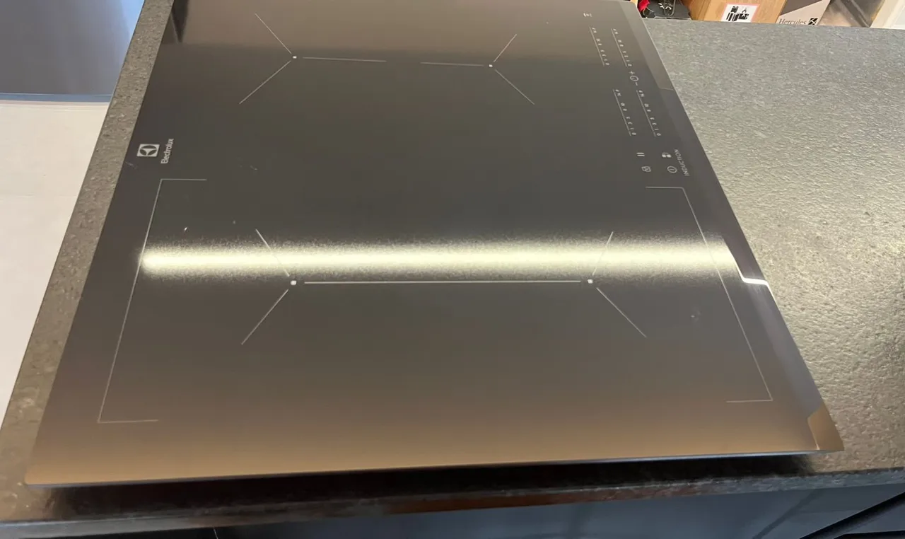 Cooktop por Indução Electrolux