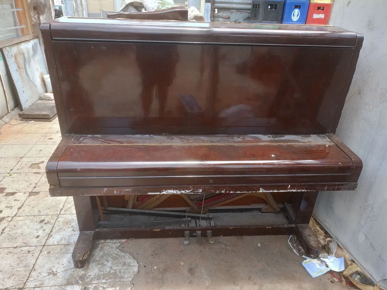 Pianos acústicos 