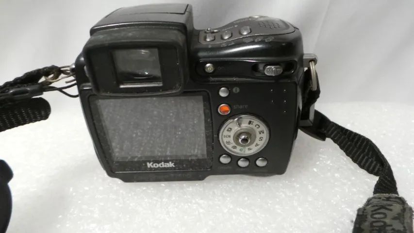 Camera digital kodak easy share modelo z-7590 sem funcionamento - Foto 5