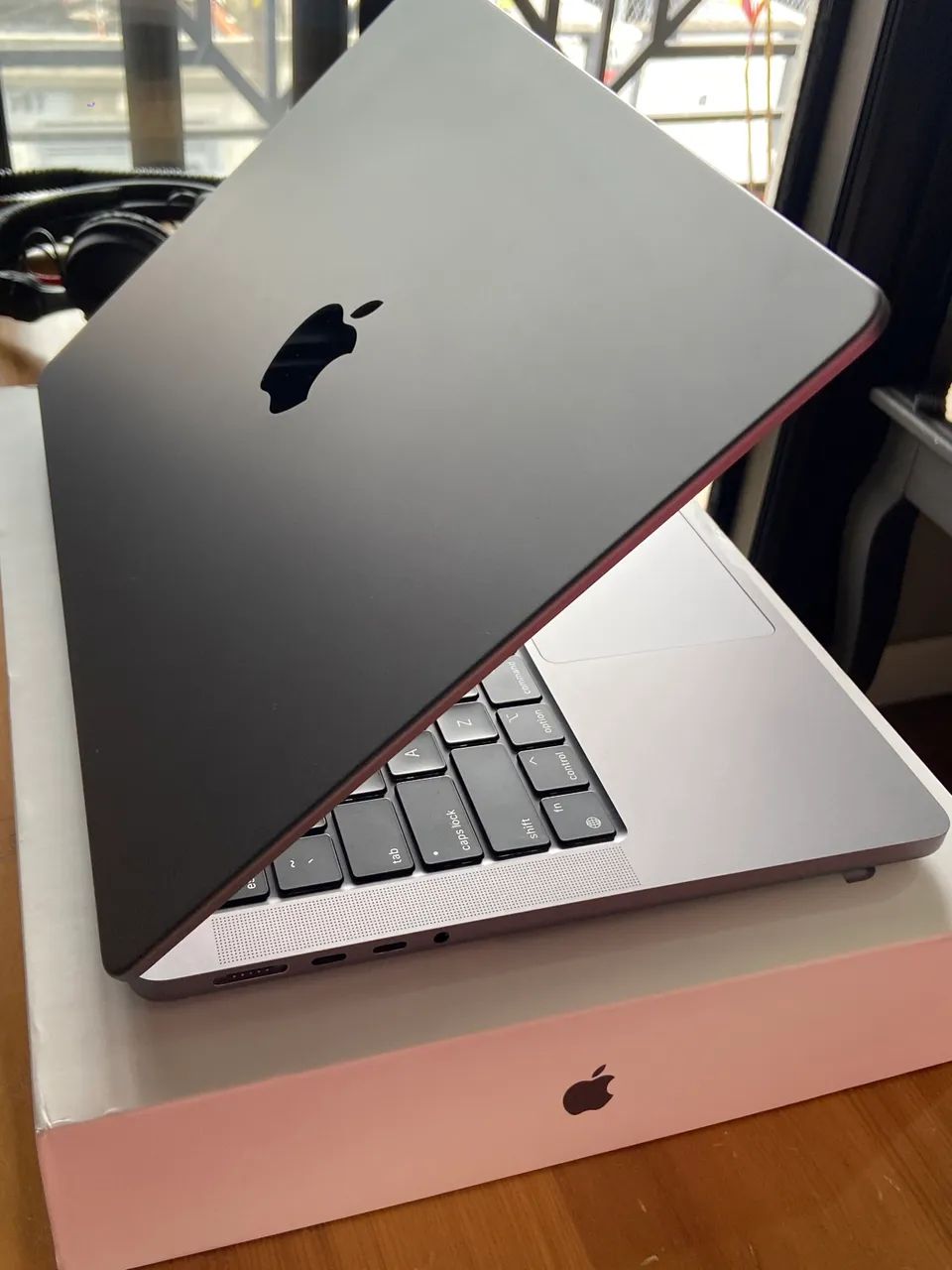 MacBook Pro M1 Max 14 Pol 64GB Ram 2TB SSD - Notebooks - Jardim